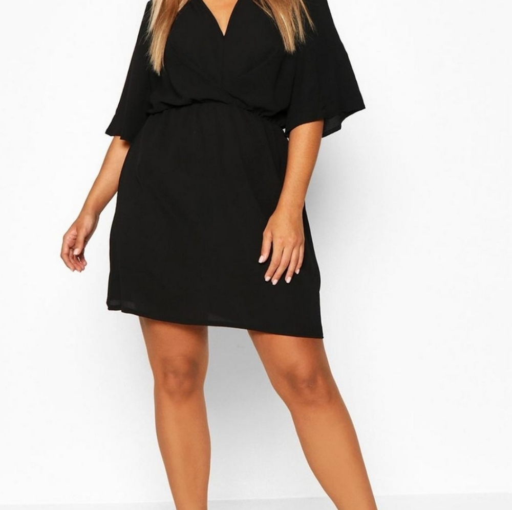 Plus Angel Sleeve Dress